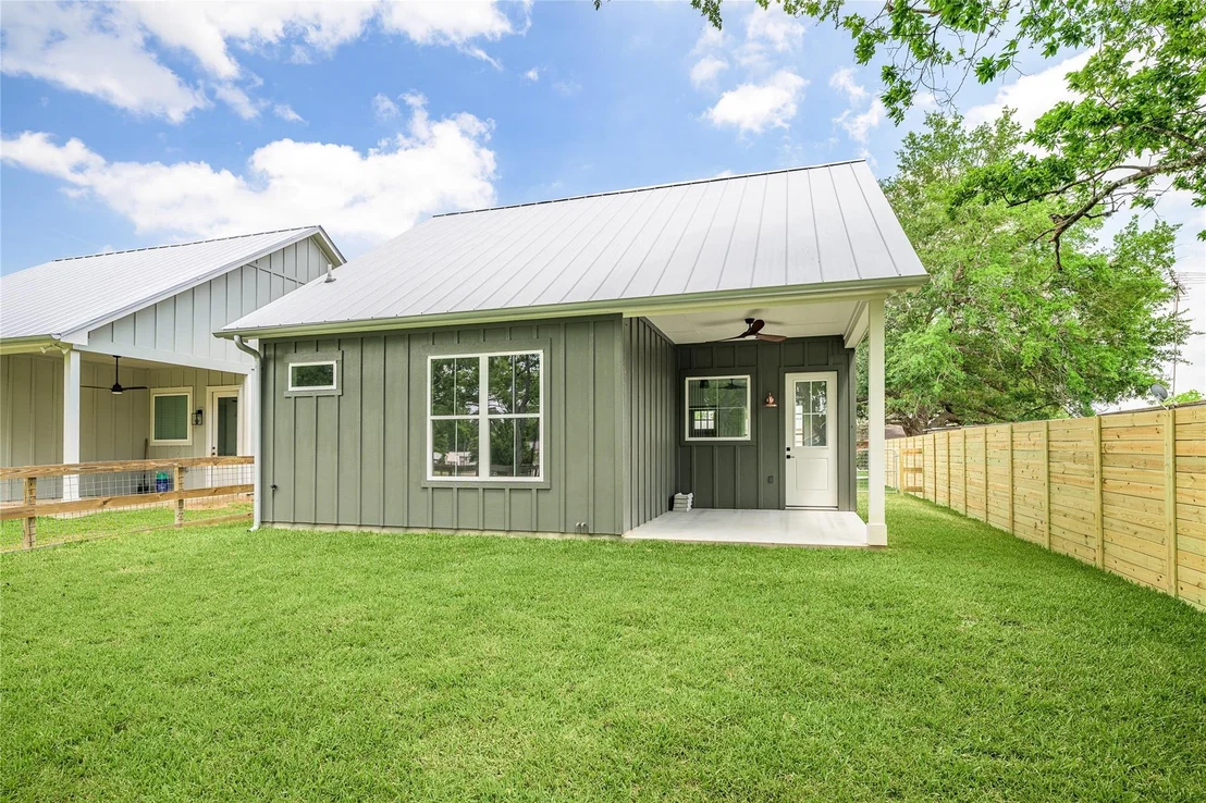 Photo of 741 Pecan Street