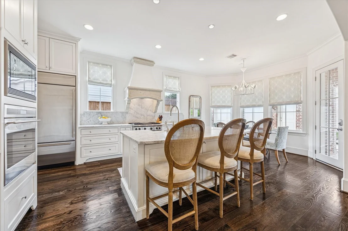 Photo of 6234 Lynbrook Drive