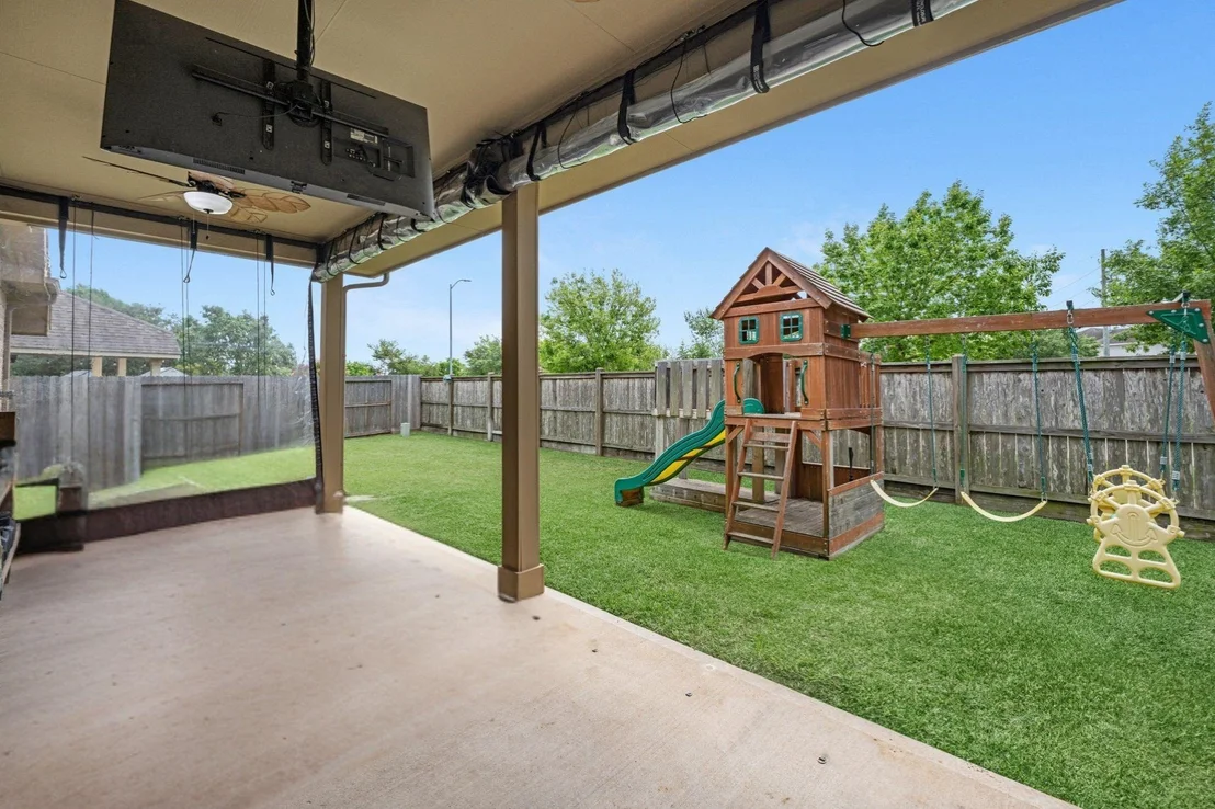 Photo of 4223 Misty Waters Lane