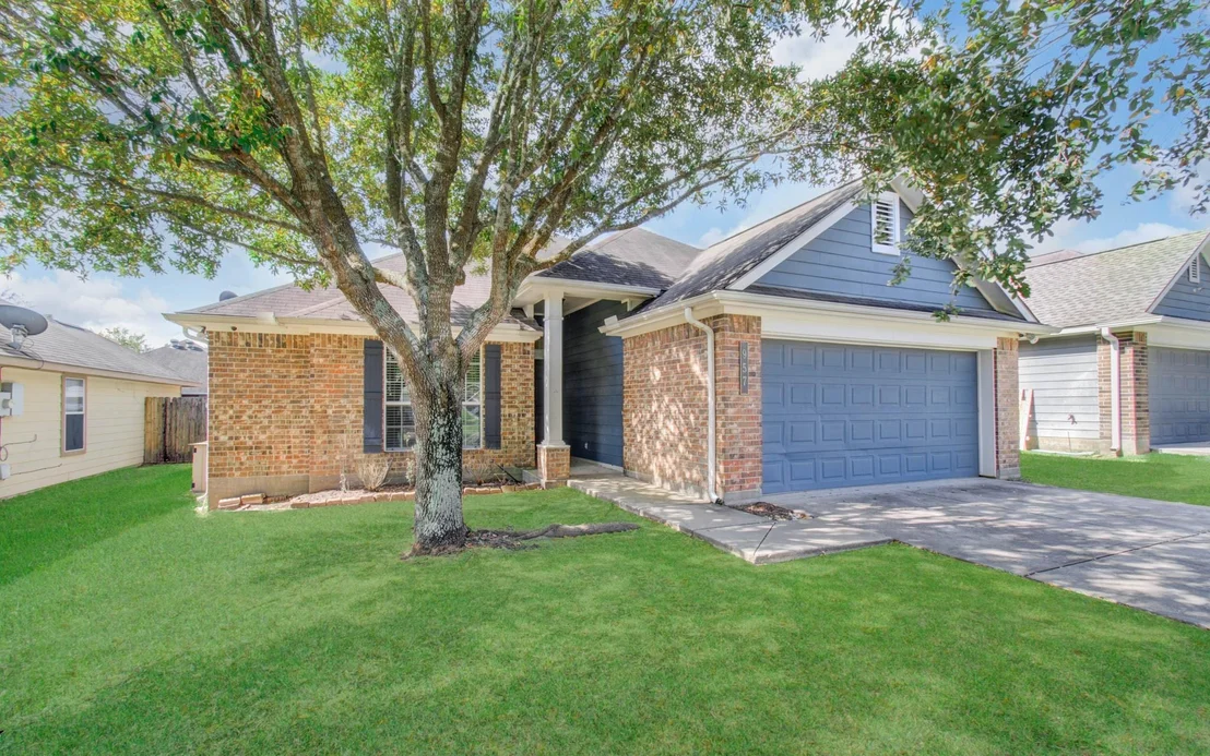 Photo of 957 Oak Terrace Drive