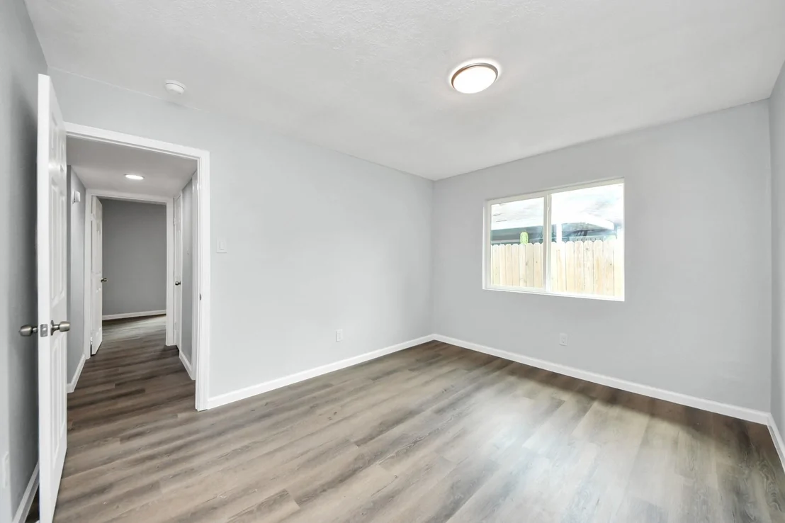 Photo of 14623 Lorne Drive