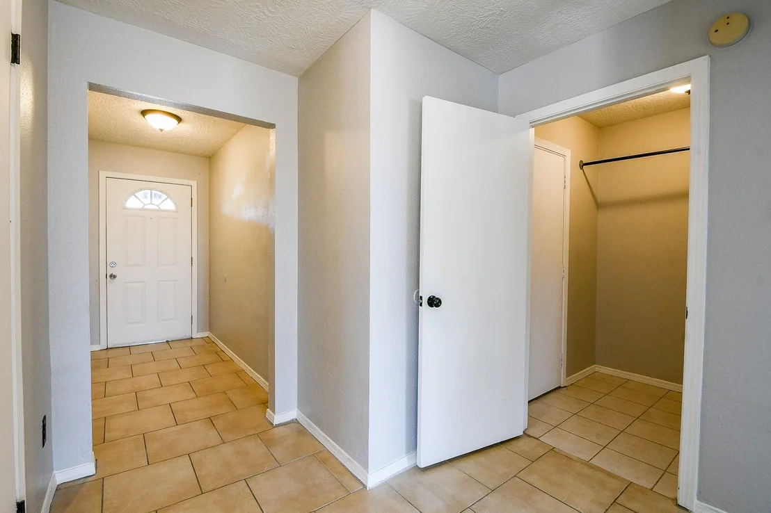 Photo of 4719 Brownfields Drive