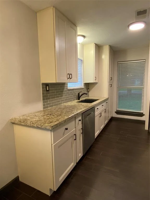 Photo of 5108 Longshadow Drive