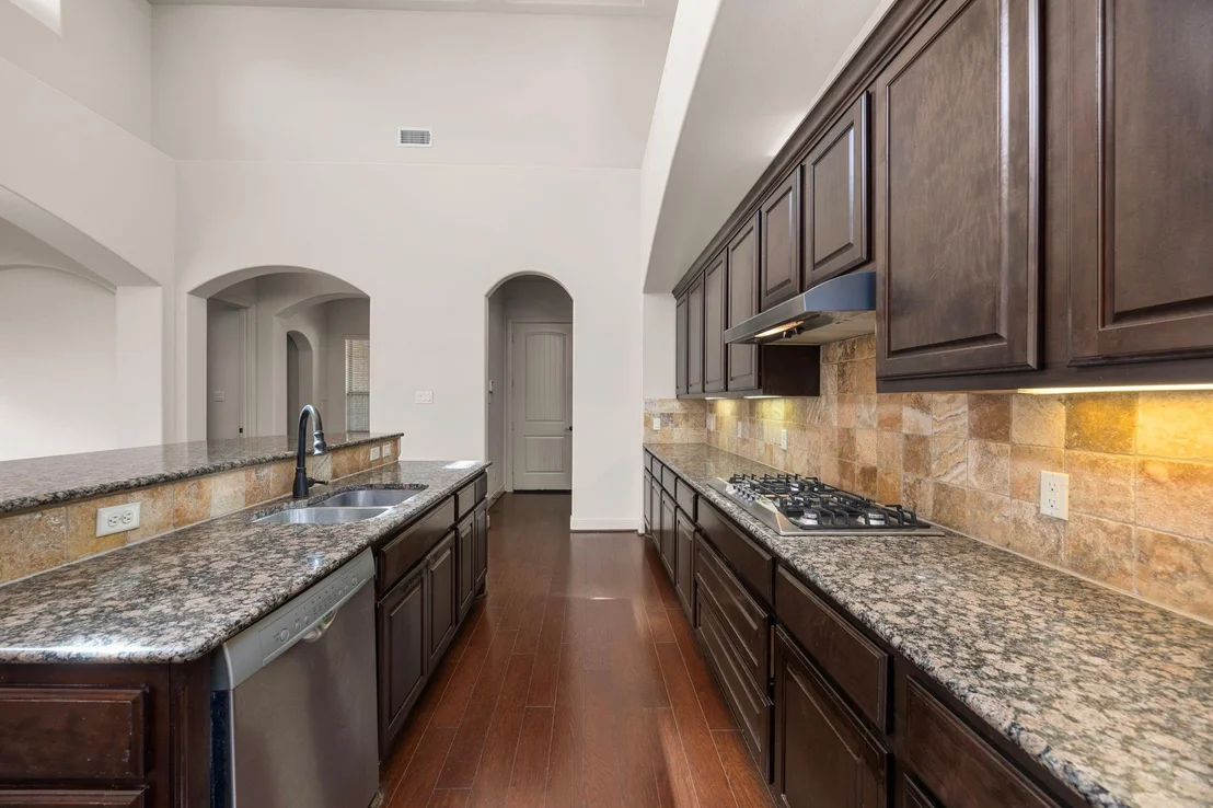Photo of 4926 Westchester Drive