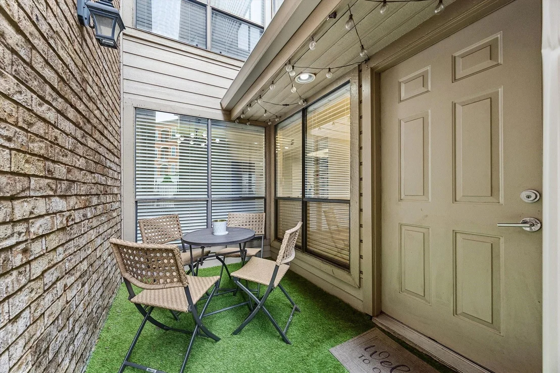 Photo of Unit 3 at 1908 Augusta Drive