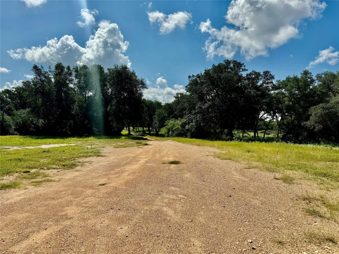 Photo of 1356 Private Road 4007