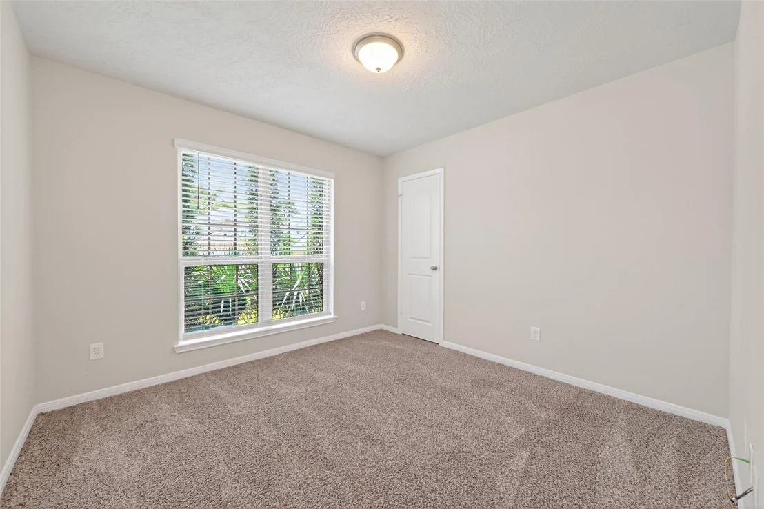 Photo of 14370 S Summerchase Circle