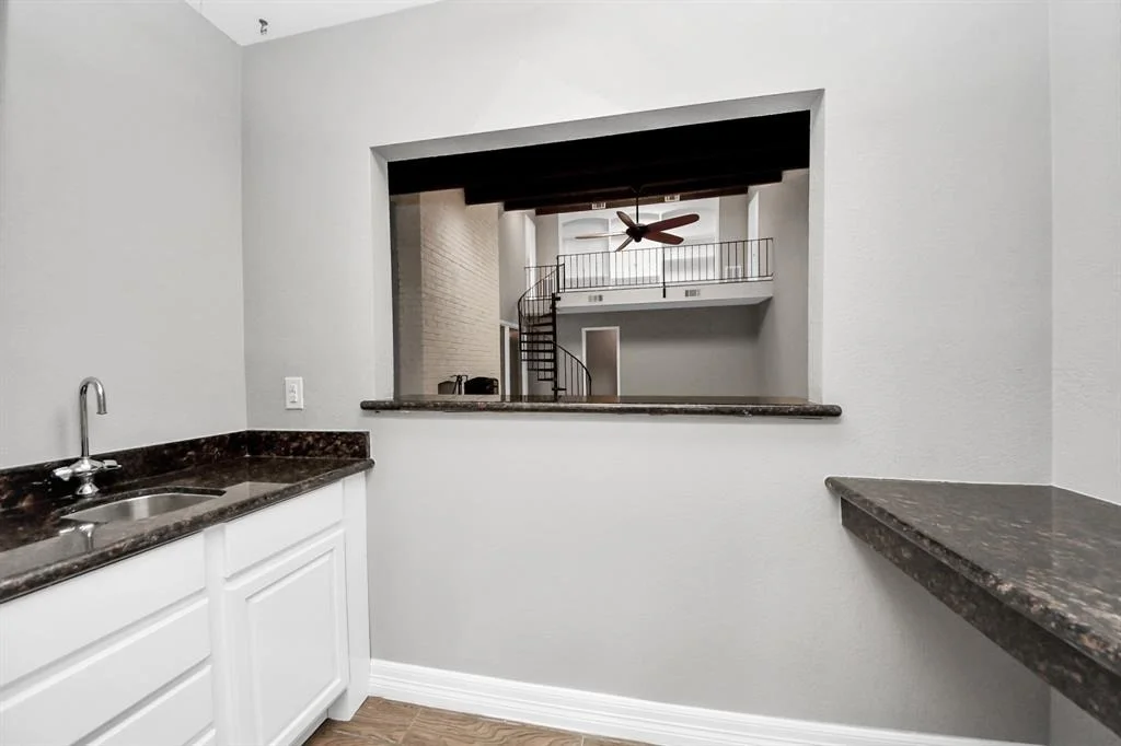 Photo of 1003 Oak Leaf Street