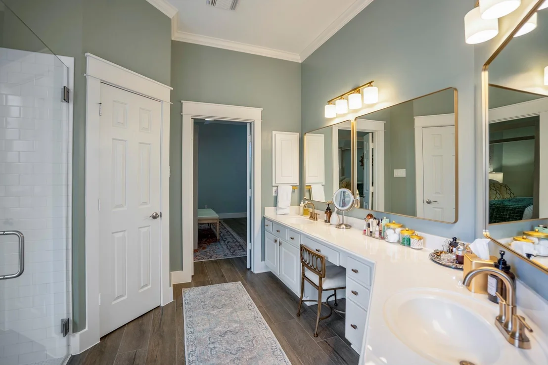 Photo of 1219 Hurst Park Drive