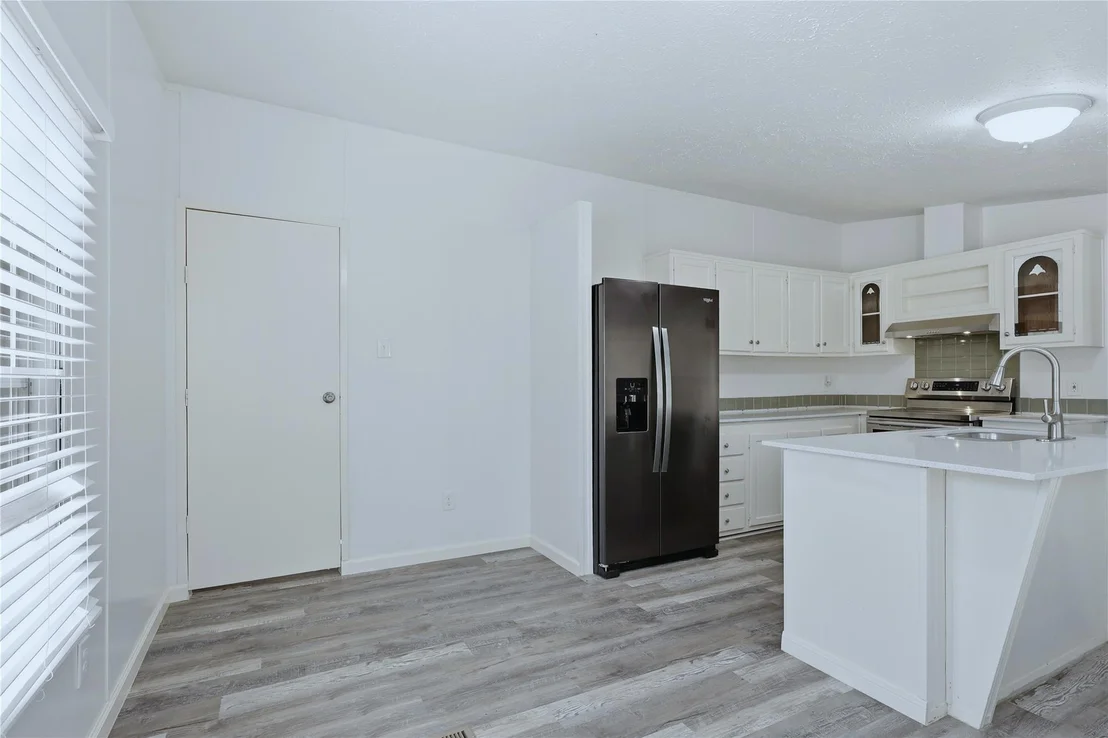 Photo of 4484 Grand Oaks Drive