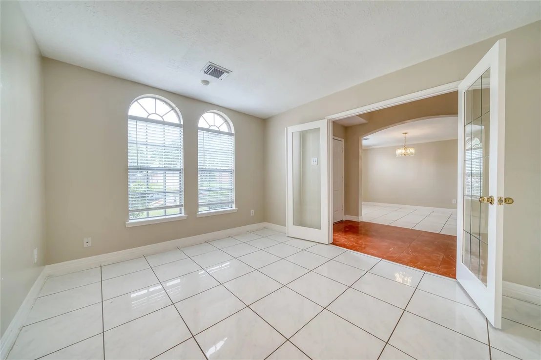 Photo of 8942 Norham Drive