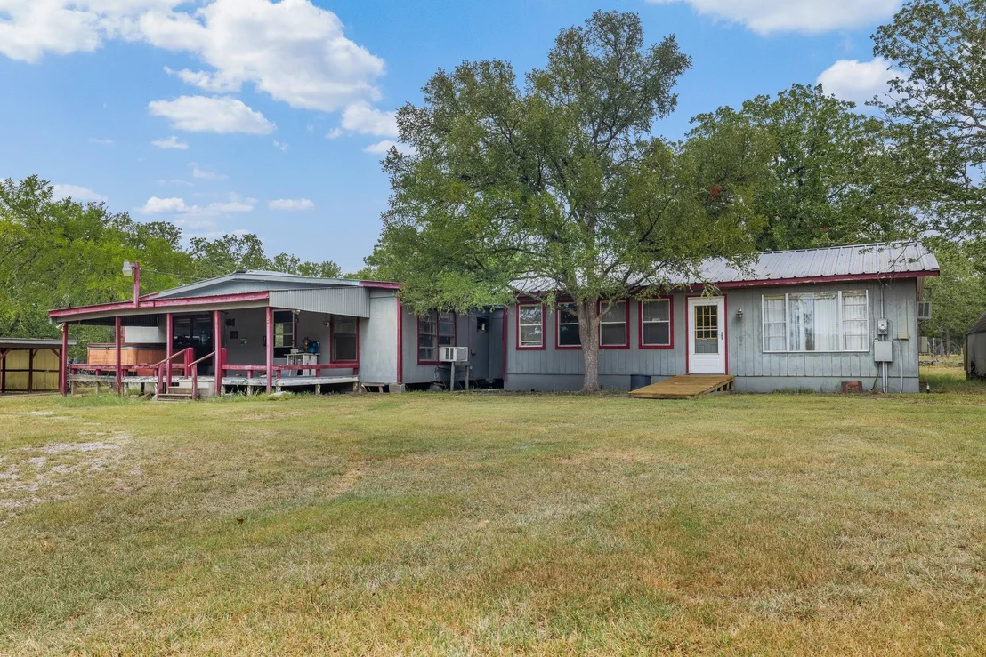 Photo of 107 Cowboys Drive