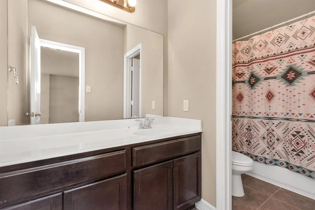 Photo of 2222 Brown Oak Drive
