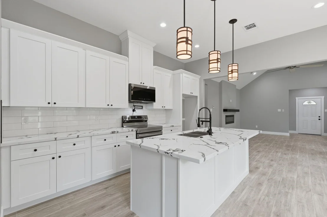 Photo of 15011 Indian Hill Trail