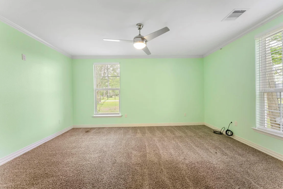 Photo of 16452 Edgefield Lane