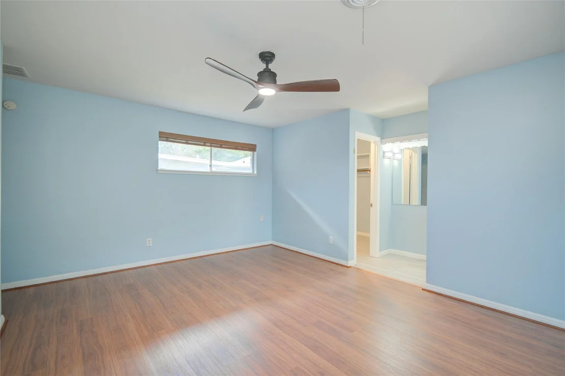 Photo of 5518 Dumfries Drive