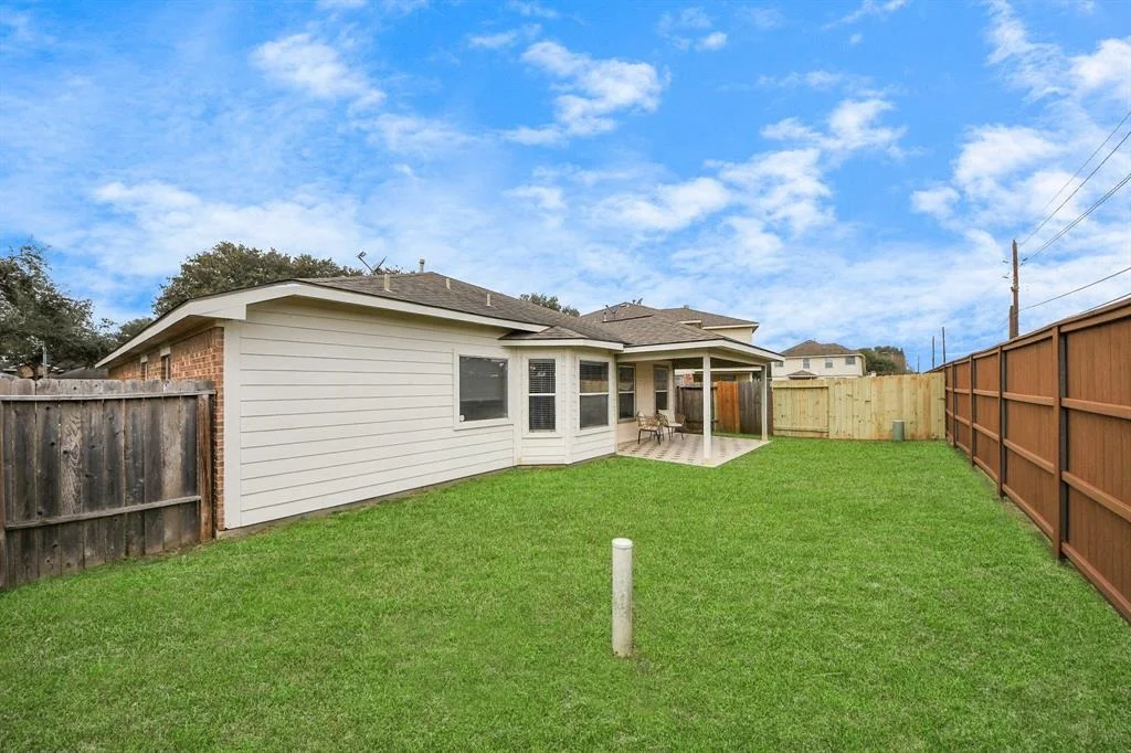 Photo of 3830 Regents Crest Lane