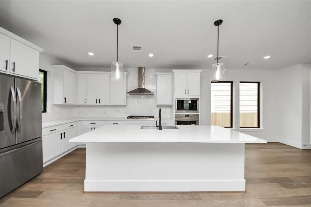 Photo of 405 Forest Reserve Place