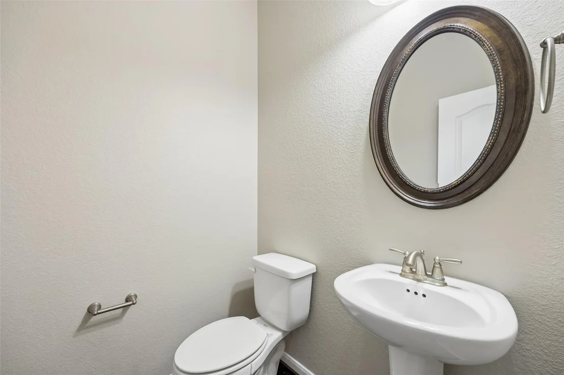 Photo of 25201 Quiet Ledge