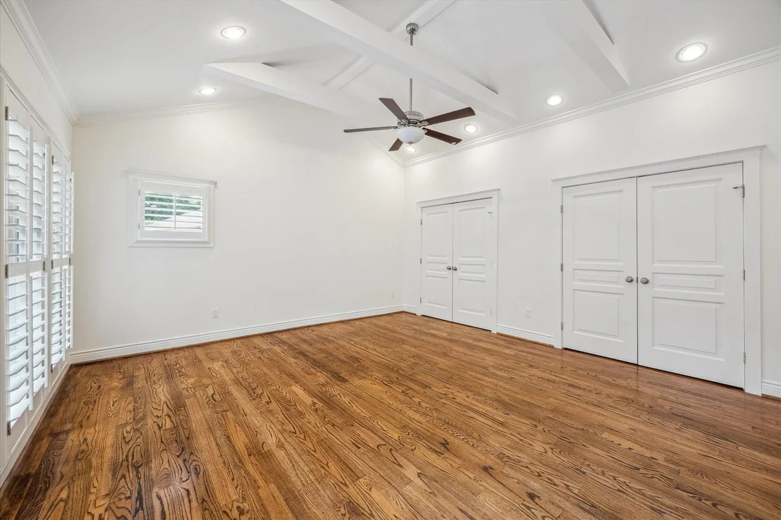 Photo of 2621 Morrison Street