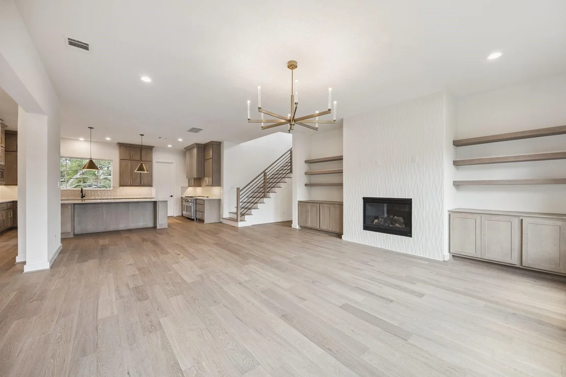 Photo of 2211 Saxon Drive