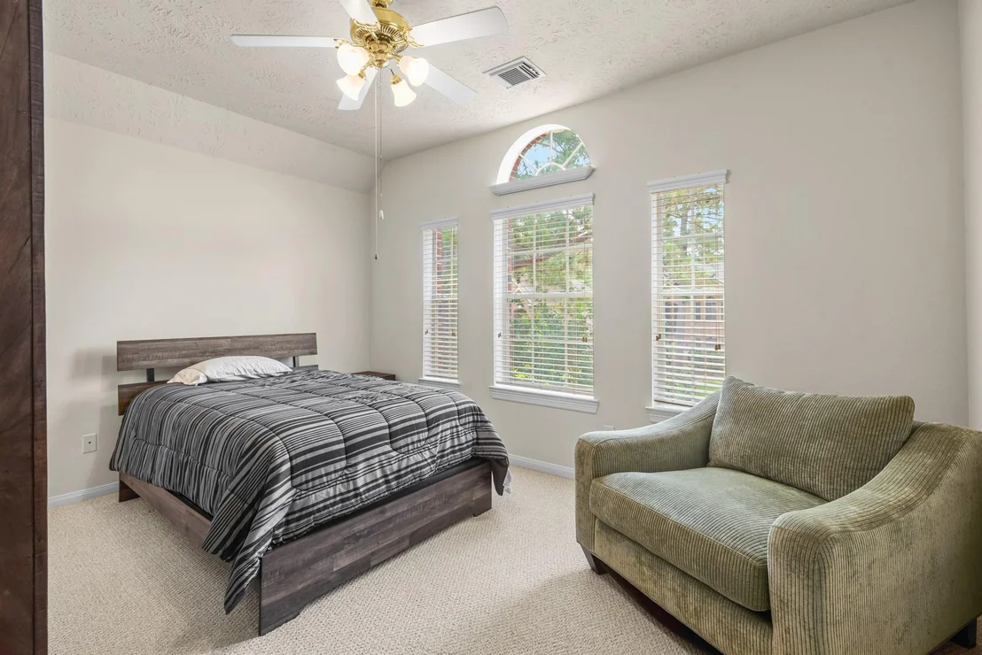 Photo of 5111 Maple Hill Trail