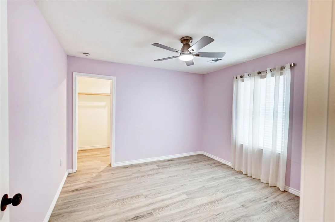 Photo of 6 Oak Hollow Circle