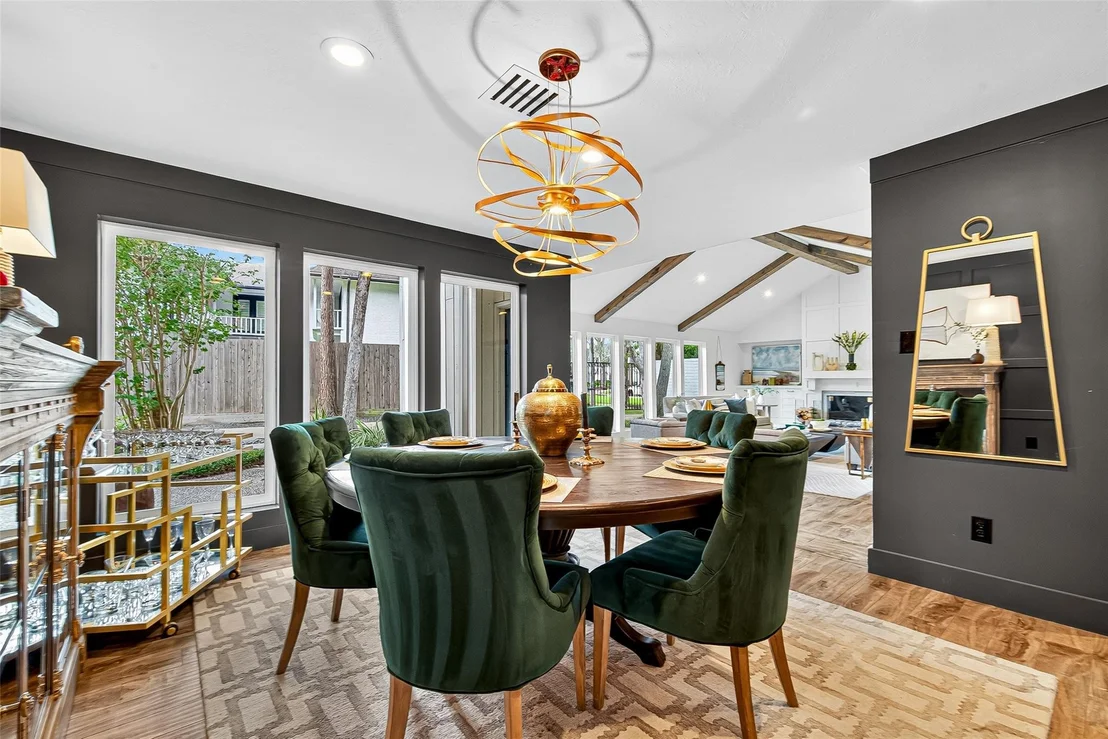 Photo of 415 Ramblewood Road