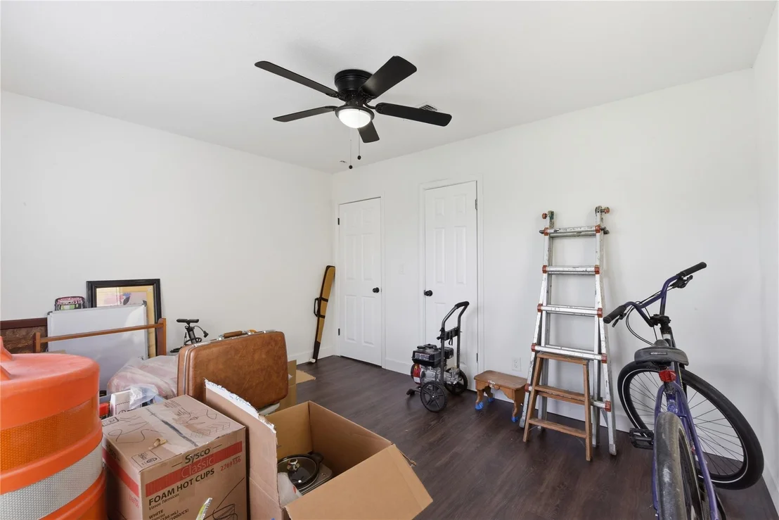 Photo of 2217 Creston Drive