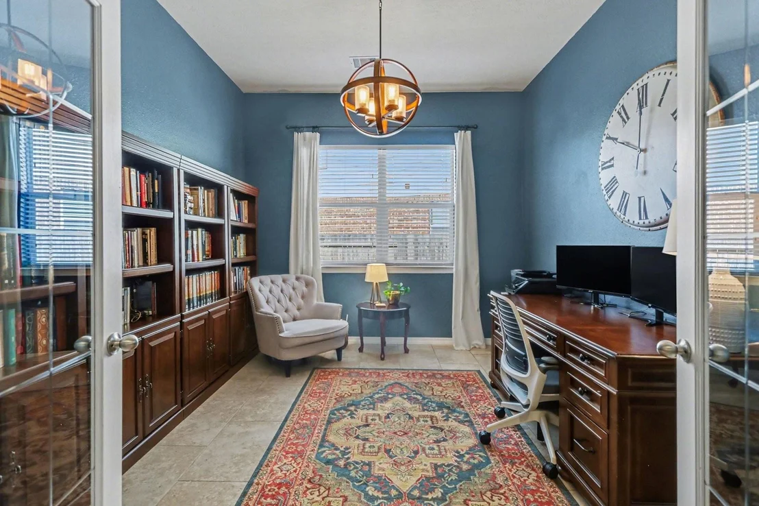 Photo of 27006 Cliff Pointe Lane