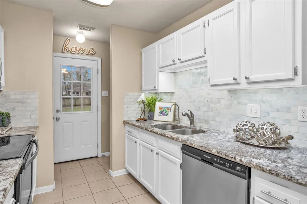 Photo of 10674 Royal Cavins Drive