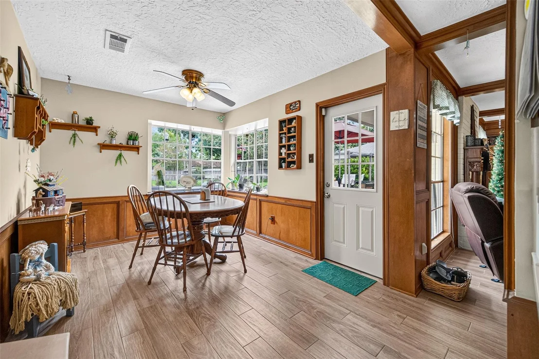 Photo of 4127 Manorfield Drive