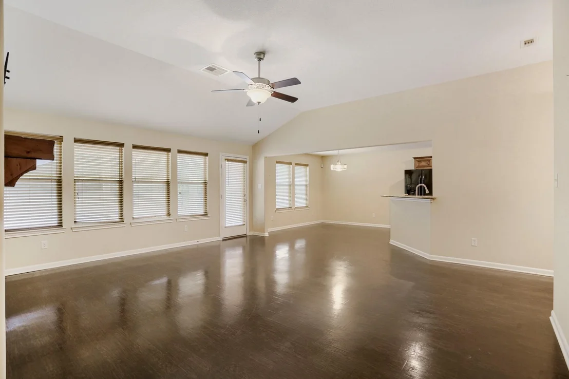 Photo of 336 Wild Oak Drive