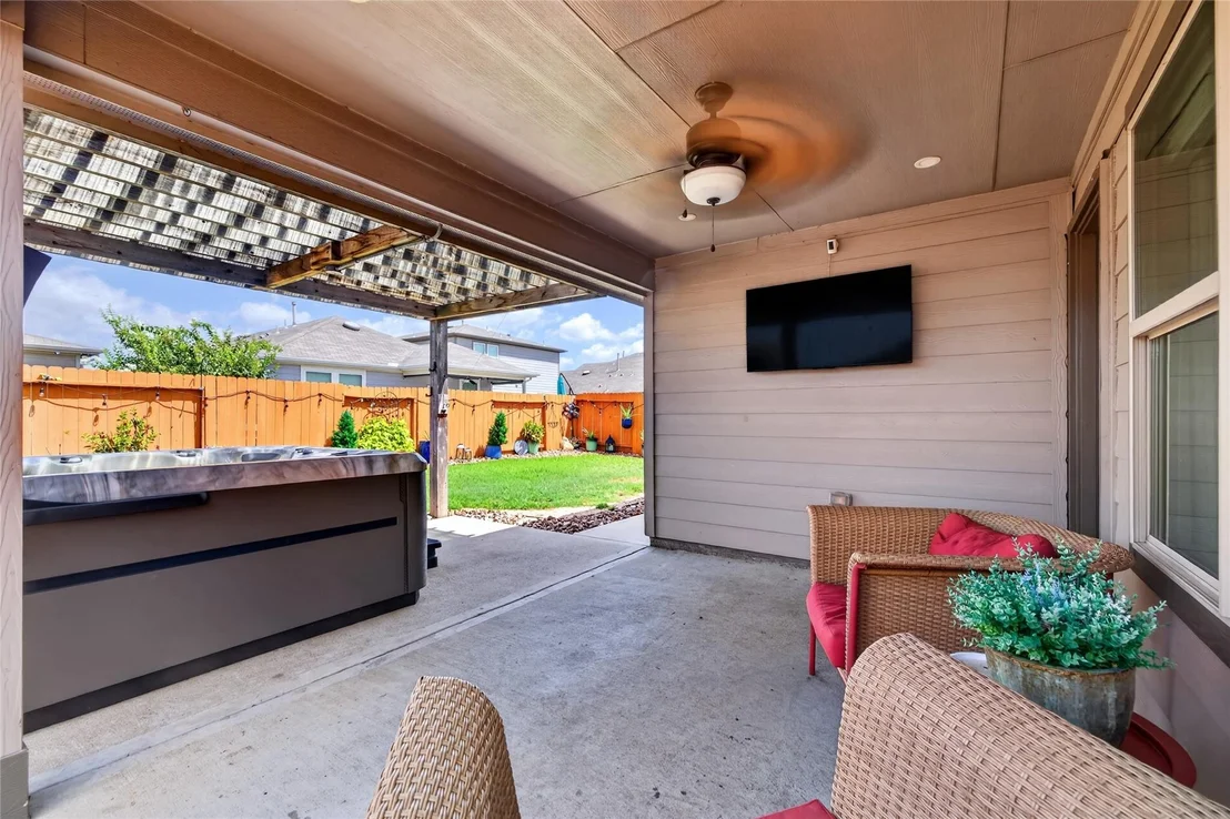 Photo of 25526 Rancho Espirito Lane