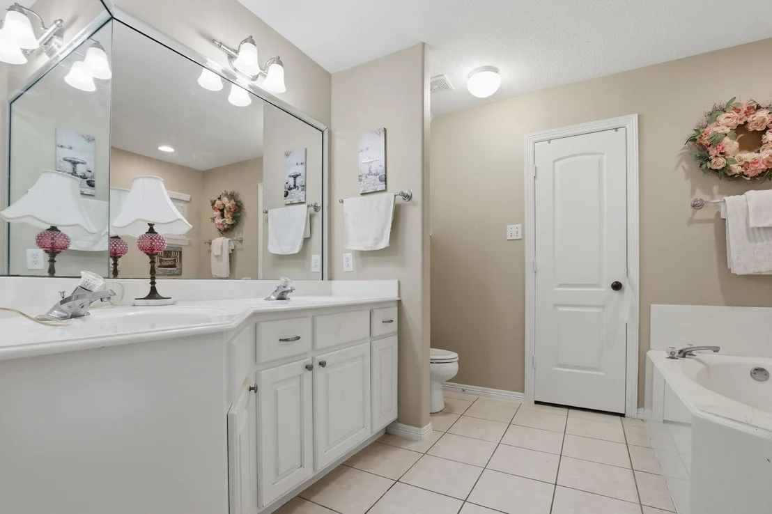 Photo of 14665 Ophiuchus Court
