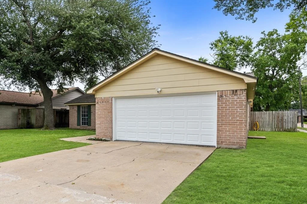 Photo of 12119 Fork Creek Drive
