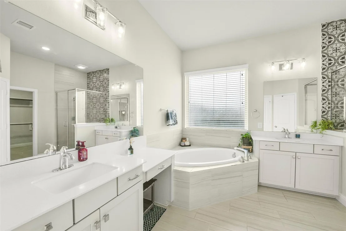 Photo of 2214 Captain Davis Drive