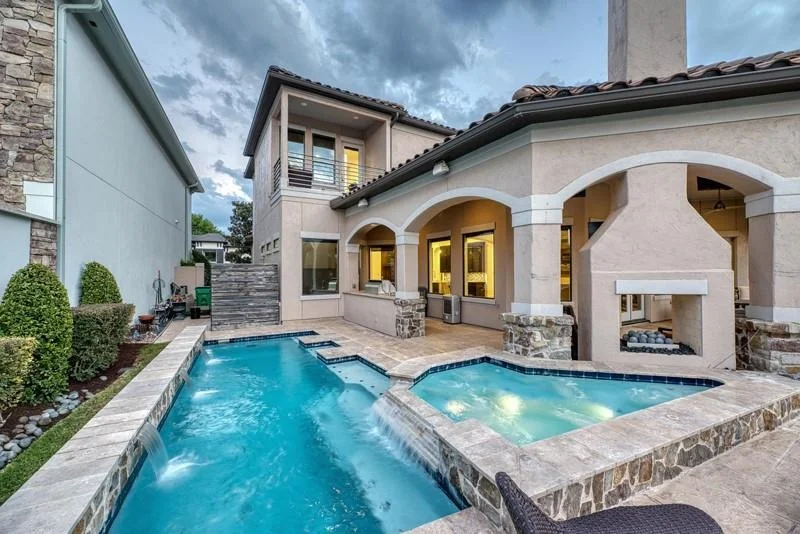 Photo of 1007 Williams Lake Drive