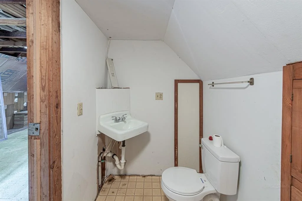 Photo of 406 7th Street