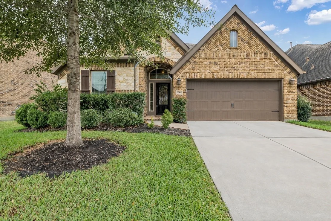 Photo of 27946 Emory Cove Drive