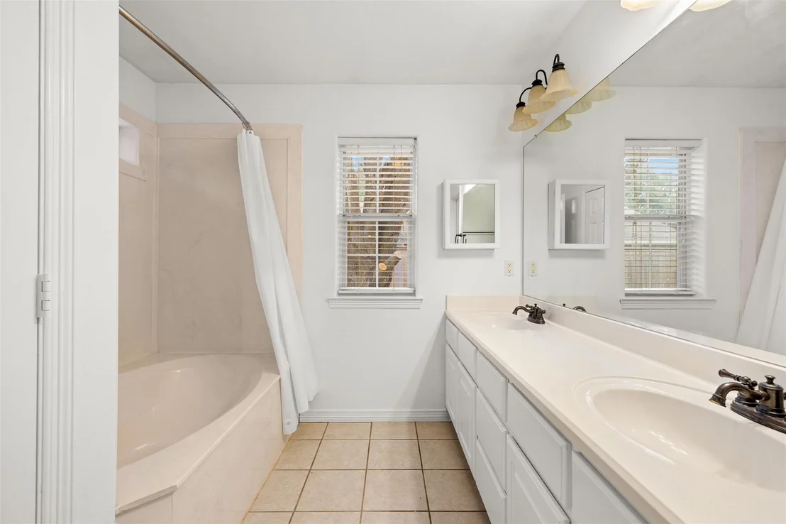 Photo of 112 Ruby Street