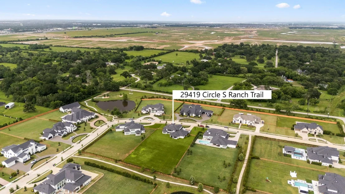 Photo of 29419 Circle S Ranch Trail