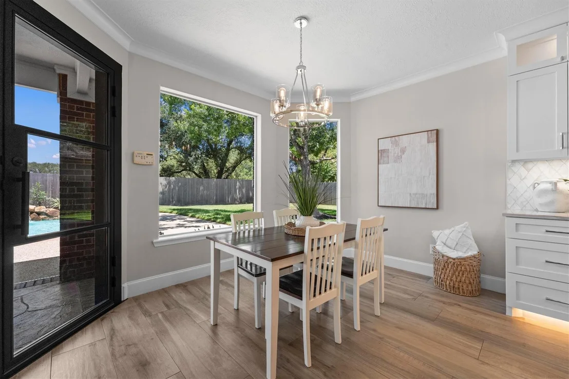 Photo of 15206 Hilltop View Drive