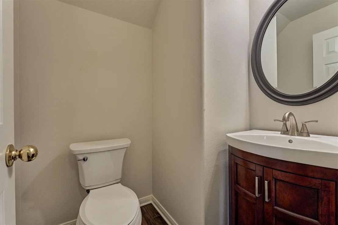 Photo of 6327 Holden Mills Drive