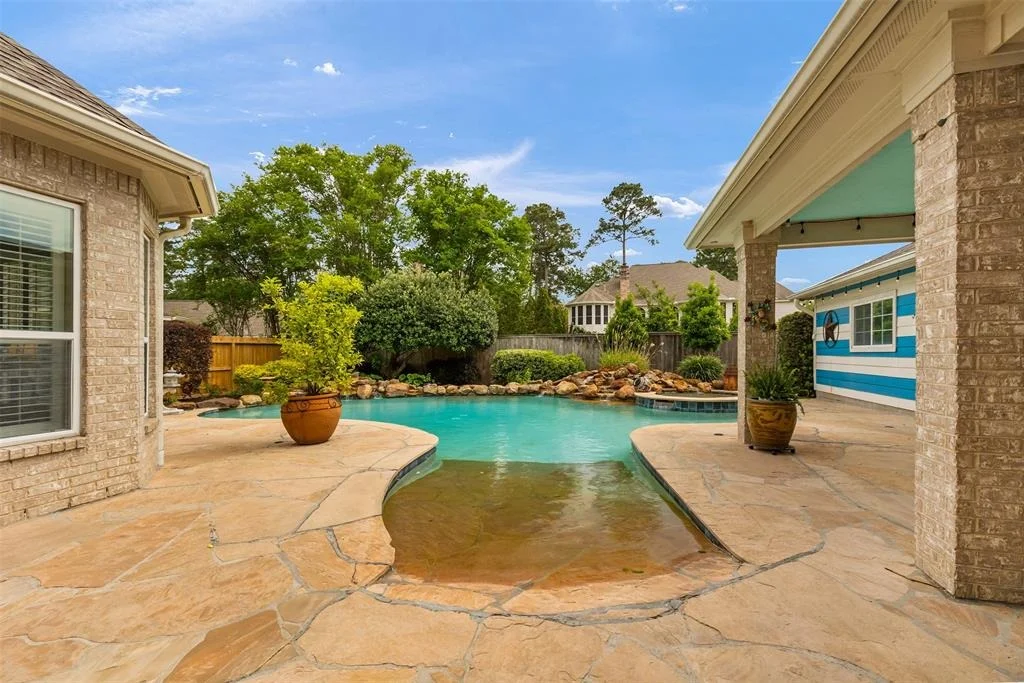 Photo of 18406 Bull Pine Drive