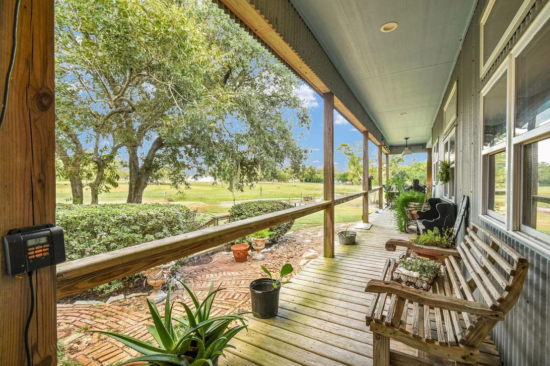 Photo of 817 County Road 432