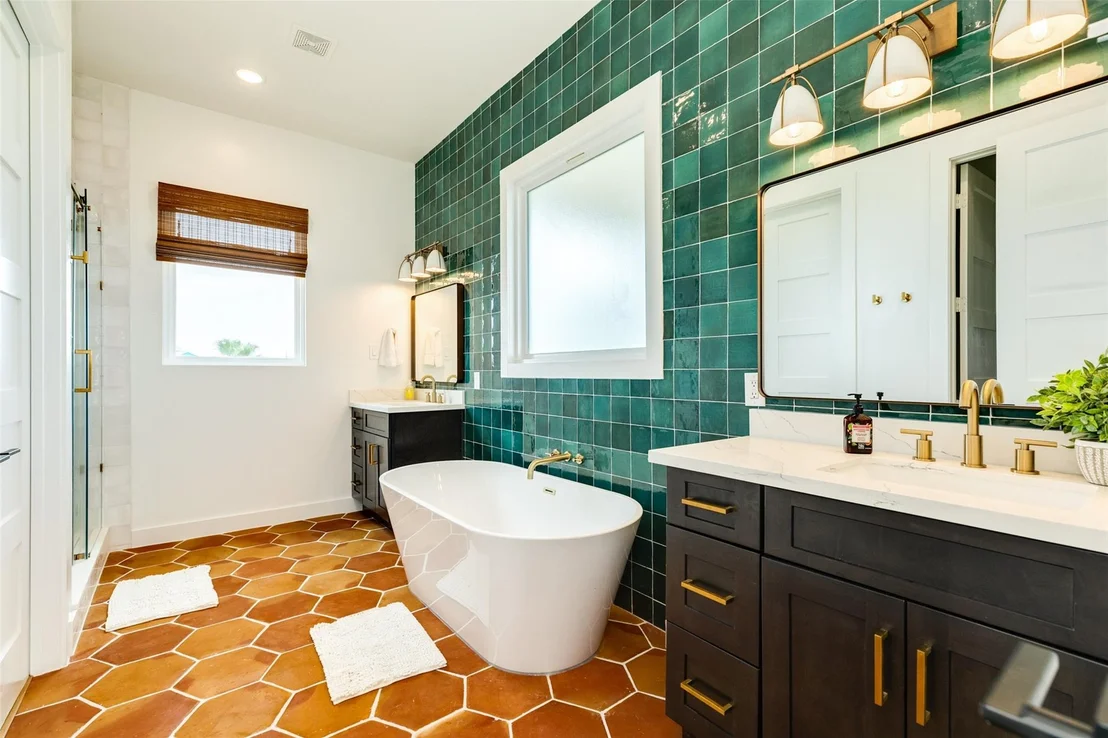 Photo of 13010 Buccaneer Parkway
