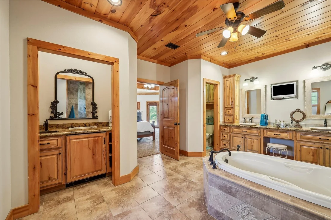 Photo of 225 Mcgregor Drive