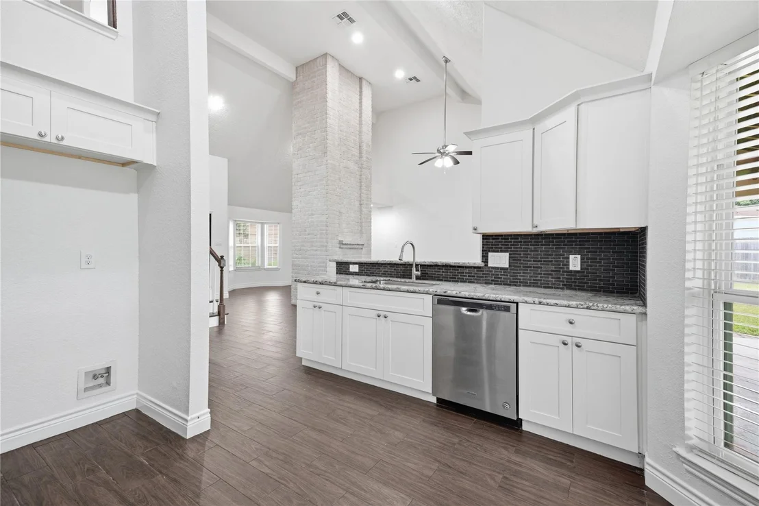 Photo of 2017 Eastwind Drive