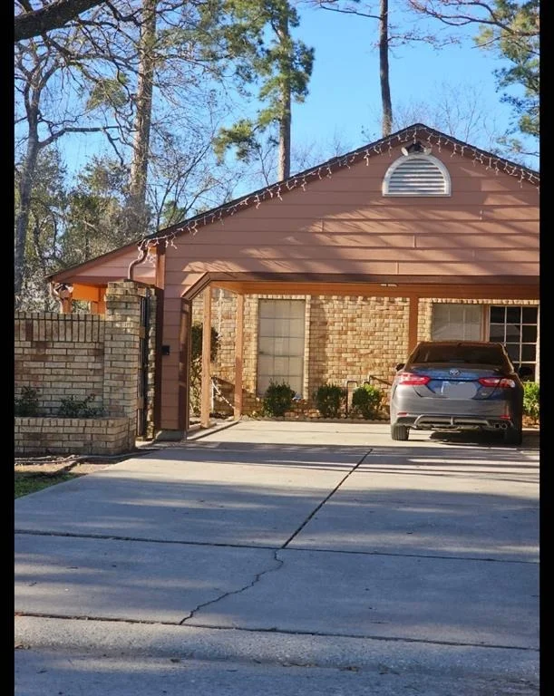 Photo of 65 Wind Whisper Court